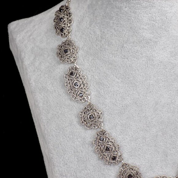 Vintage Crown Trifari Necklace Art Deco Style Textured Filigree Stones 15" +2" - Picture 3 of 11